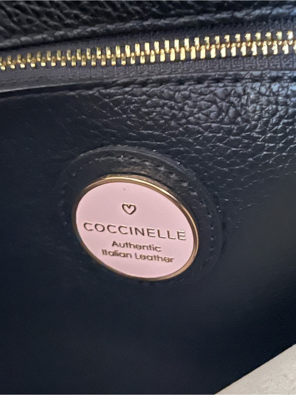 Coccinelle Jalouse leather black shoulder bag - Picture 8 of 9